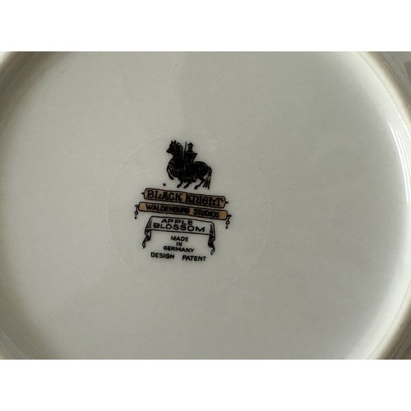 4 Apple Blossom (Cream Background) by BLACK KNIGHT Salad Plate Made in Germany - Picture 7 of 8